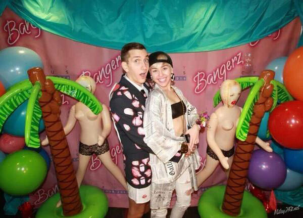 Miley Cyrus and Matt Peterson prom photo